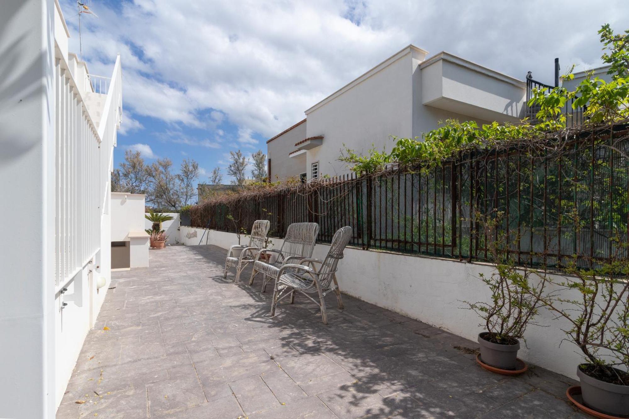 Rossella House Apartment Mola di Bari Exterior photo